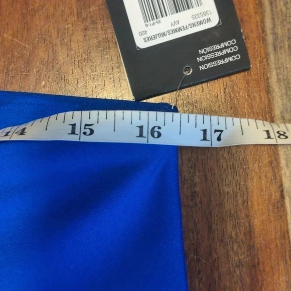 Women's HeatGear® No-Slip Waistband Ankle Leggings - Picture 7 of 8